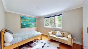bedroom jacksons to rear- click for photo gallery